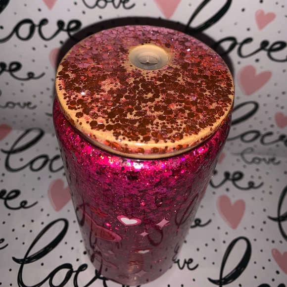 Hello Kitty Polycrilic Cup - Picture 3 of 3